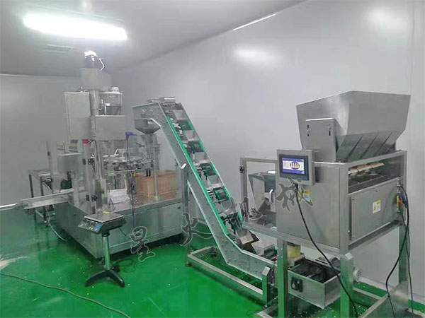 玉米糝自動化包裝生產(chǎn)線