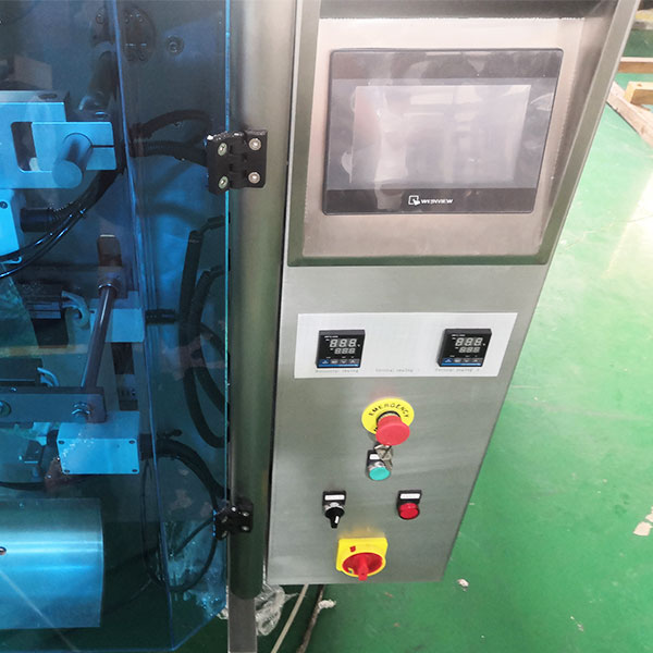 粉劑自動(dòng)包裝機(jī)械設(shè)備觸摸屏實(shí)拍圖