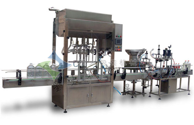 全自動(dòng)食用油包裝生產(chǎn)線整機(jī)展示